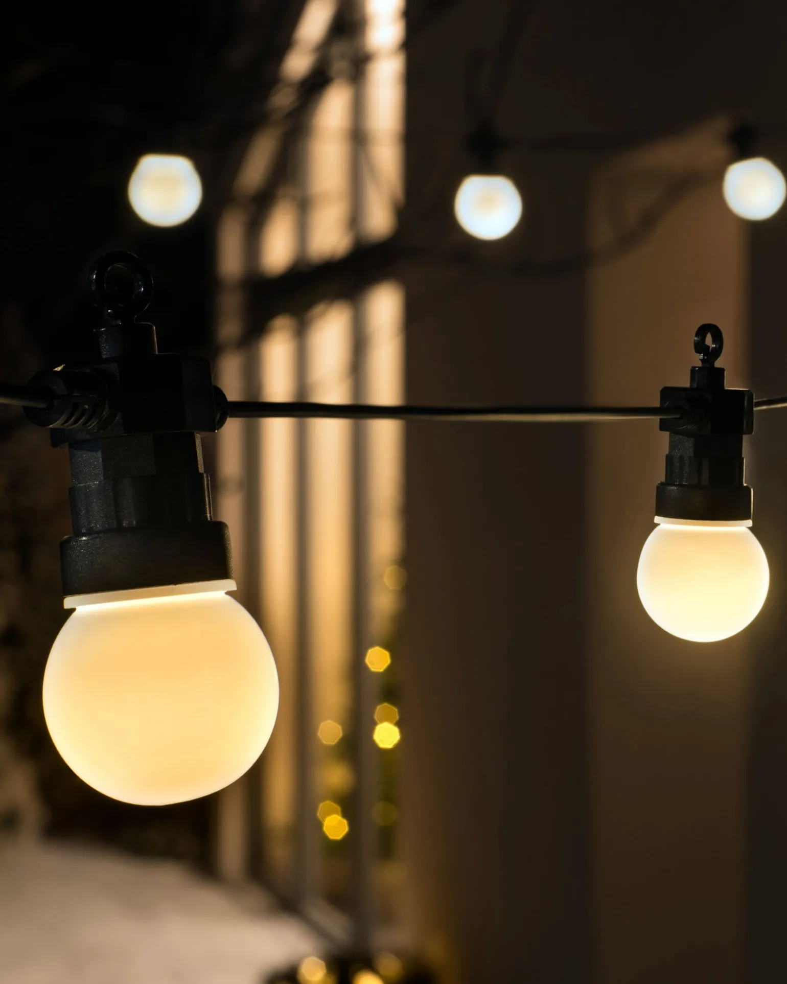 20 LED Connectable Matt Festoon Light String, Warm White, 7.7 M