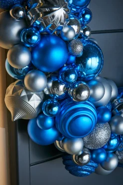 Antarctica Bauble Wreath, 60 Cm