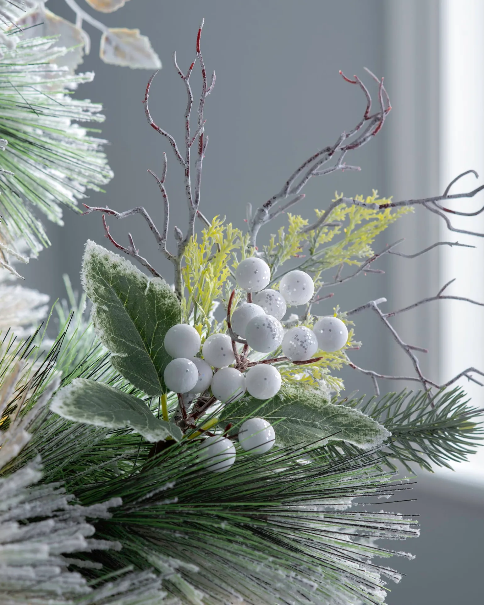 Artificial Frosted Berries Pick, White, 31 Cm