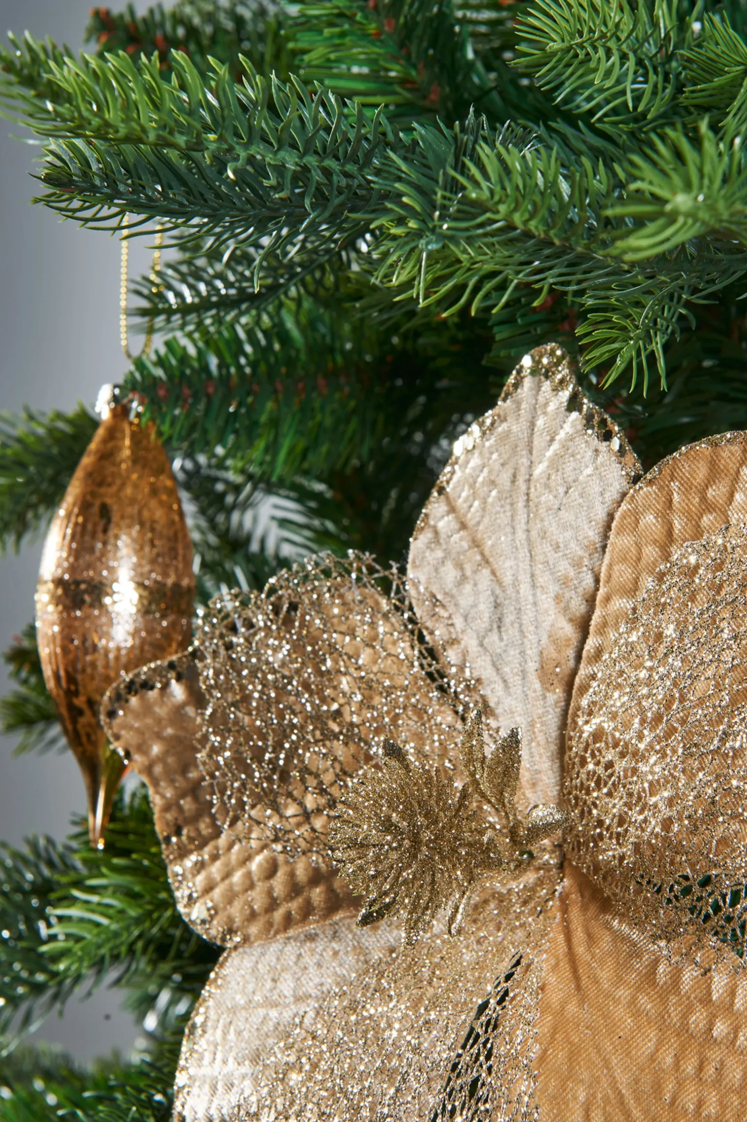 Artificial Magnolia Flower, Gold, 24 Cm