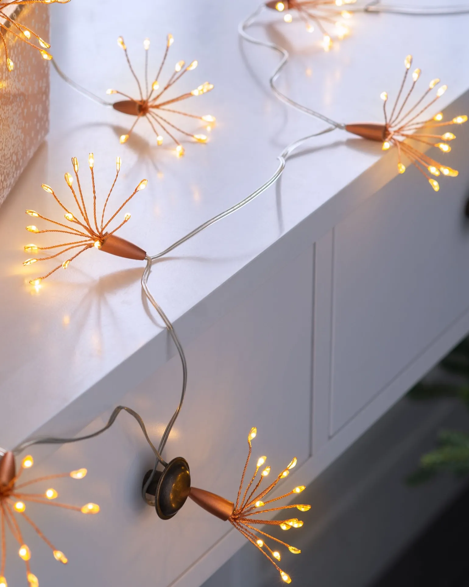 Battery Operated Firework Copper Wire Light String, 2 M