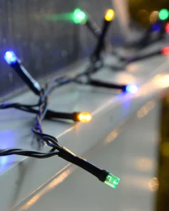 Battery Operated Multi-Function 100 LED Light String With Timer, Multi-Coloured