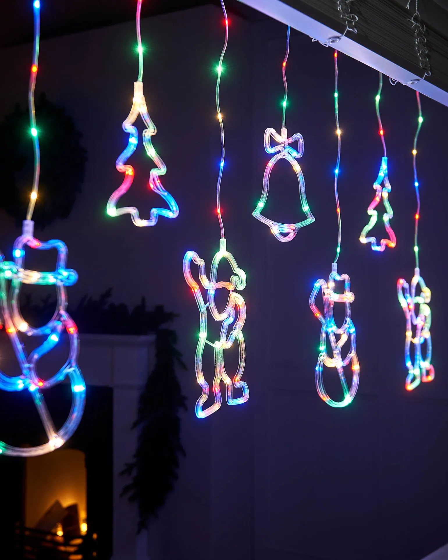 Character Silhouette Curtain Light, 2.1 M