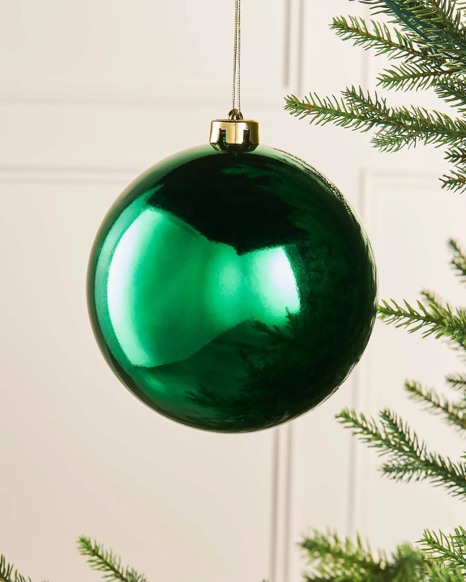 Christmas Green Large Gloss Shatterproof Bauble, 15 Cm