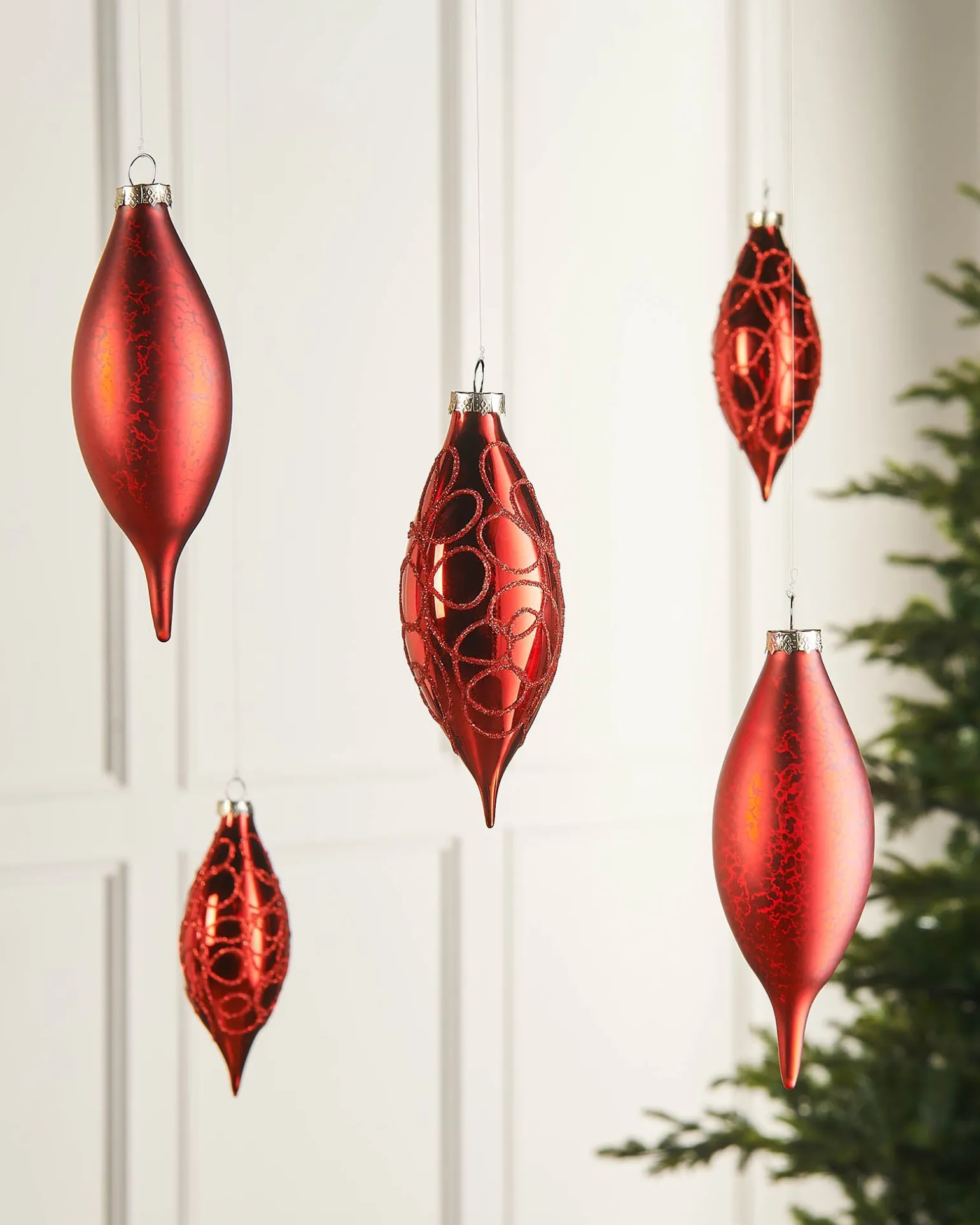 Christmas Red Glass Baubles, 5 Pack, 15 Cm