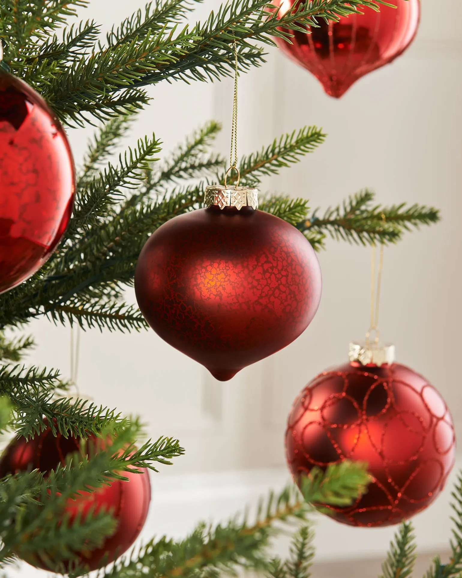 Christmas Red Glass Baubles, 6 Pack, 10 Cm