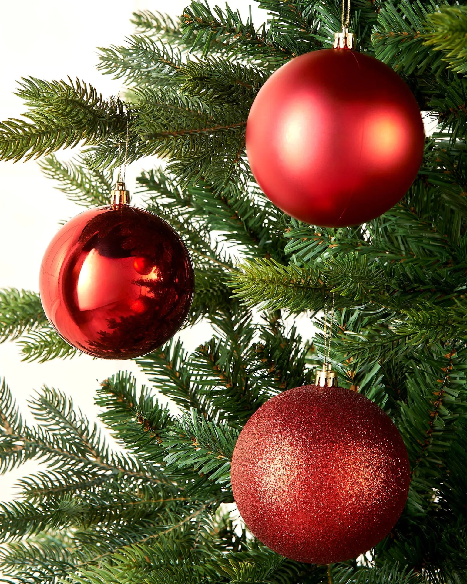 Christmas Red Shatterproof Baubles, 9 Pack, 10 Cm