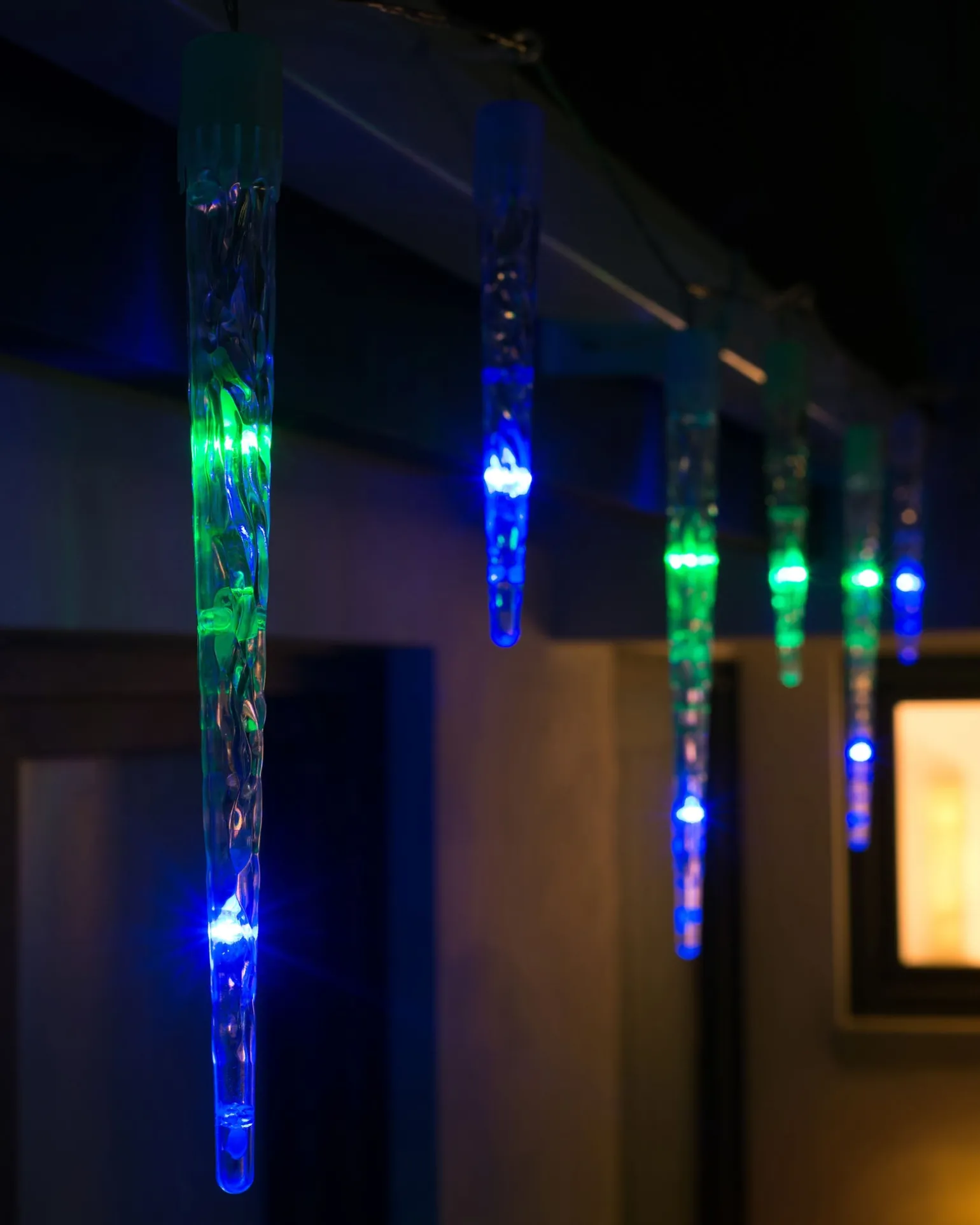 Connectable Icicle LED Light String, Multi-Coloured, 5.2 M