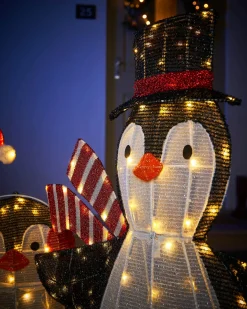 2D Tinsel Penguin Family Silhouette