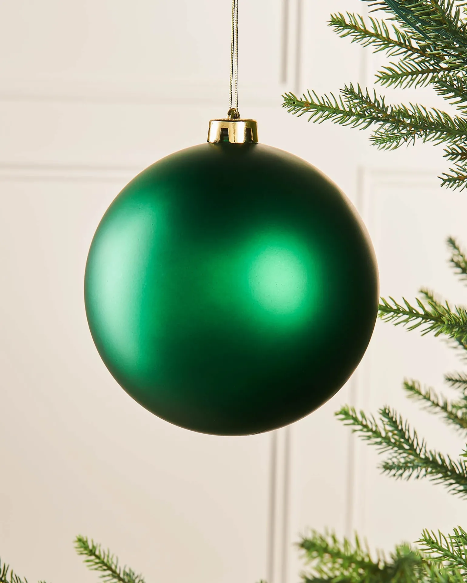 Green Large Matt Shatterproof Bauble, 15 Cm