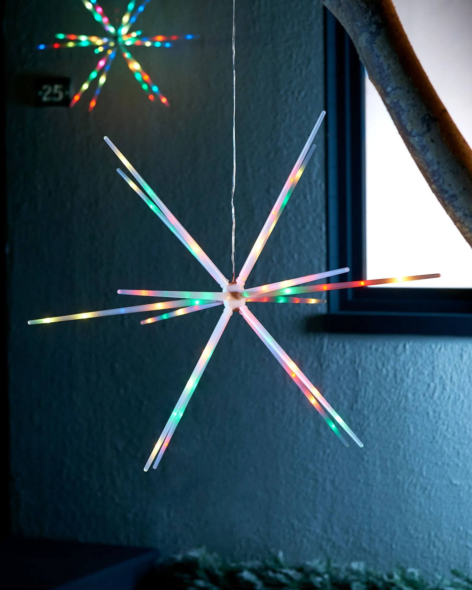 Hanging Starburst Decoration, Colour Changing, 51 Cm