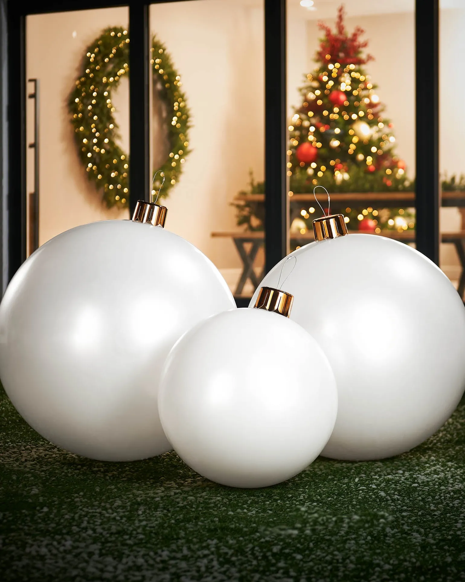Inflatable Christmas Bauble, White, 66 Cm