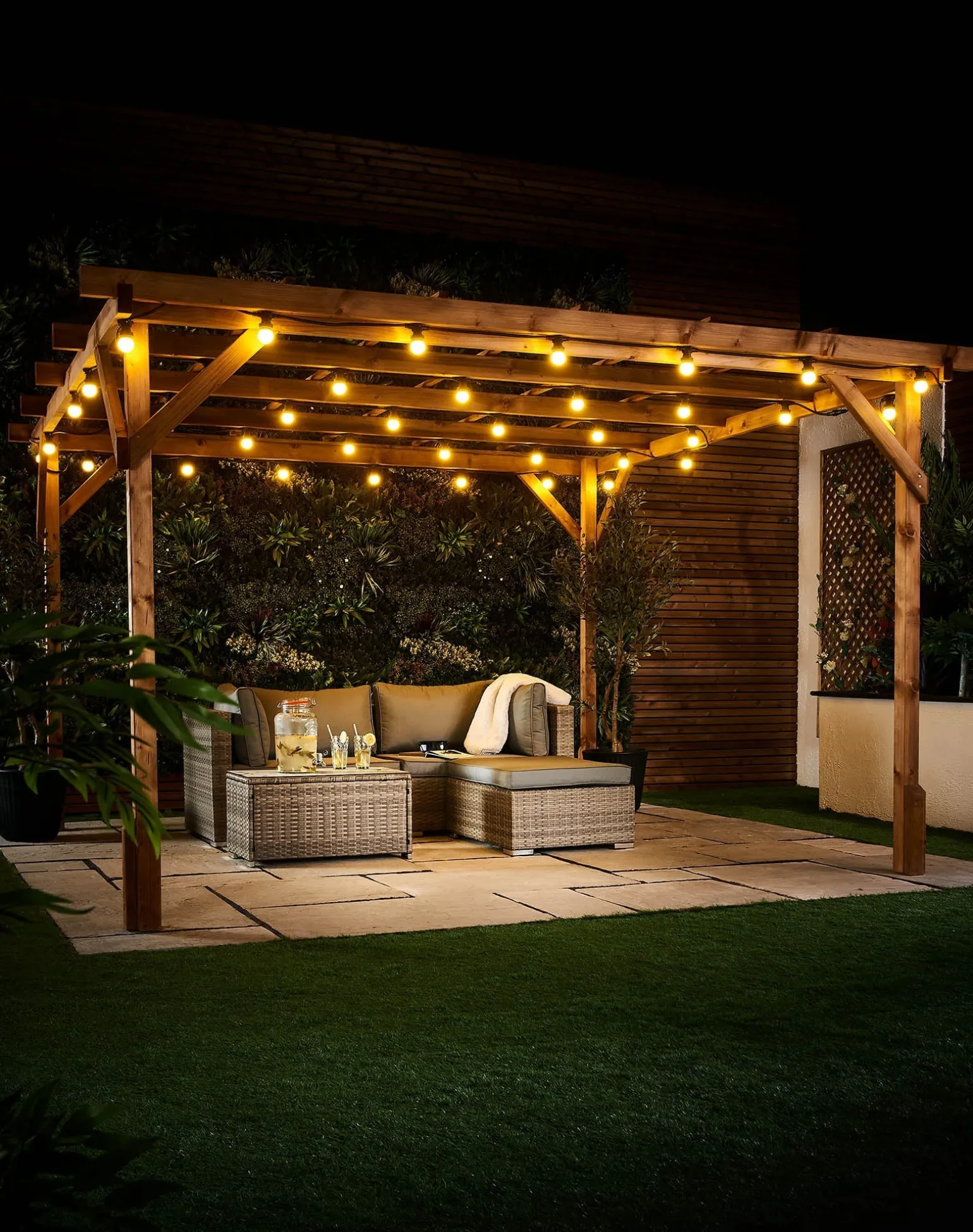 LINK FESTOON 1.3W E27 LED Bulb, Yellow