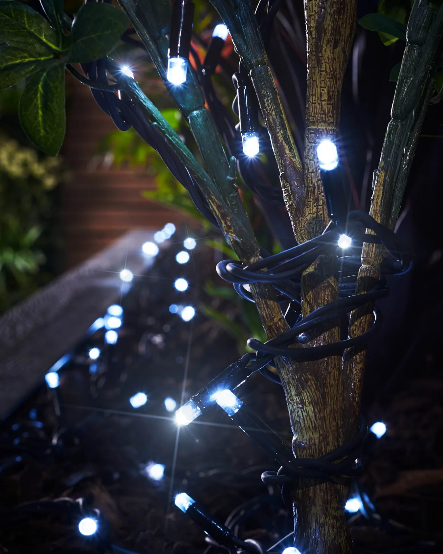 LINK PRO Twinkle LED String Lights, Black Cable, White
