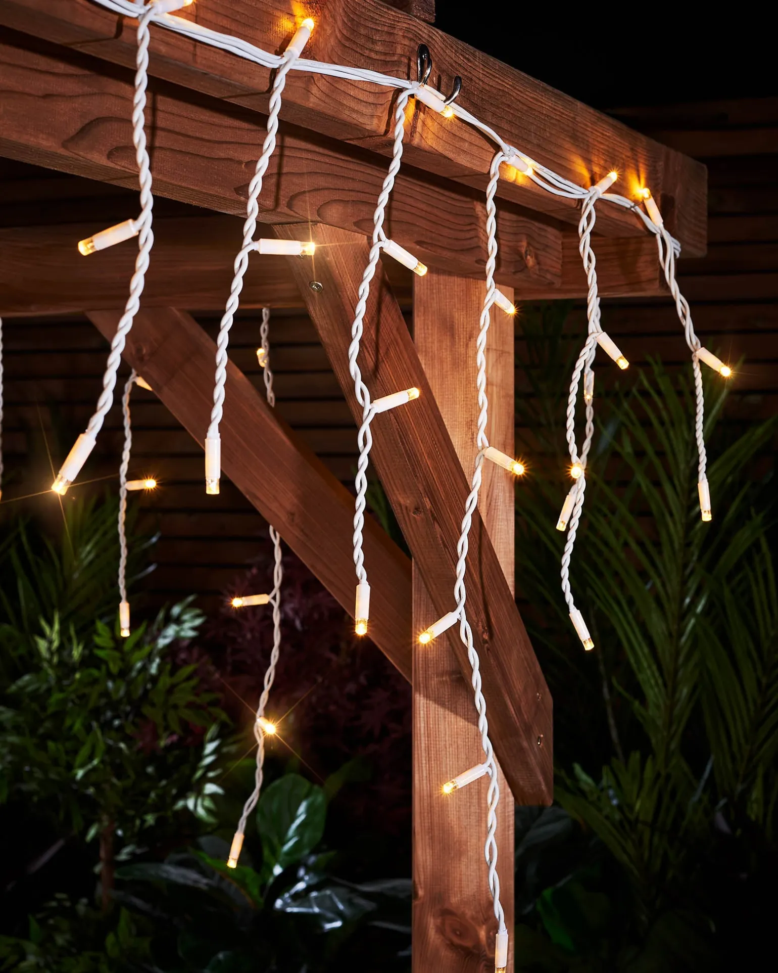 LINK PRO Twinkling LED Icicle Lights, Warm White