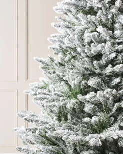 Luxury Snow Flocked Christmas Tree, 6 Ft