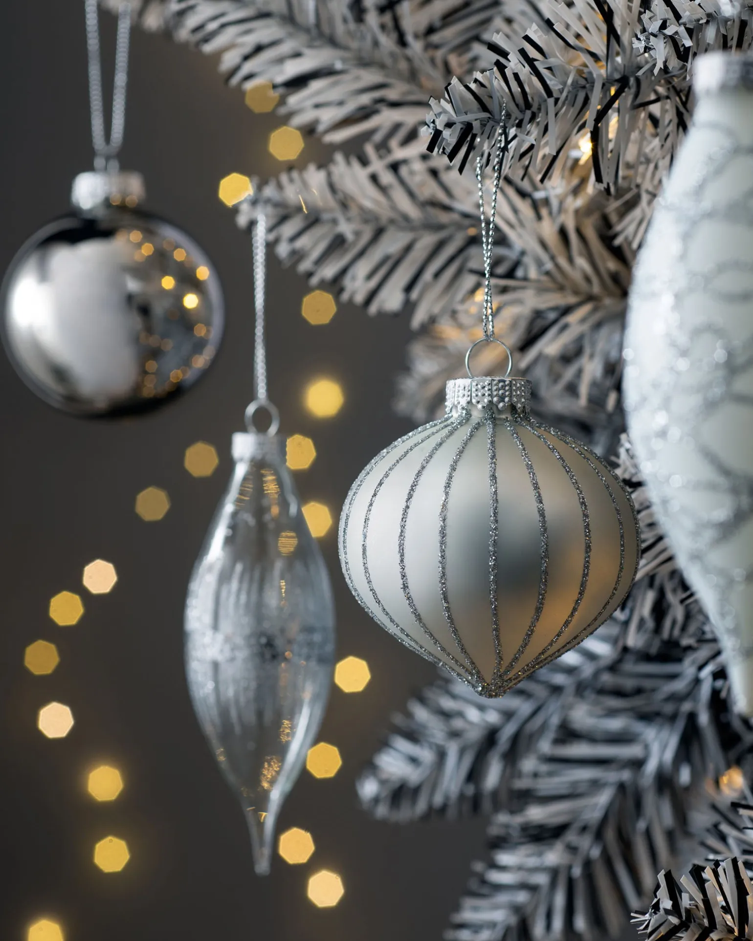 Moonbeam Glass Baubles, 20 Pack
