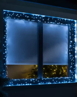 Multi-Function 300 LED Connectable Cluster Light String, Bright White