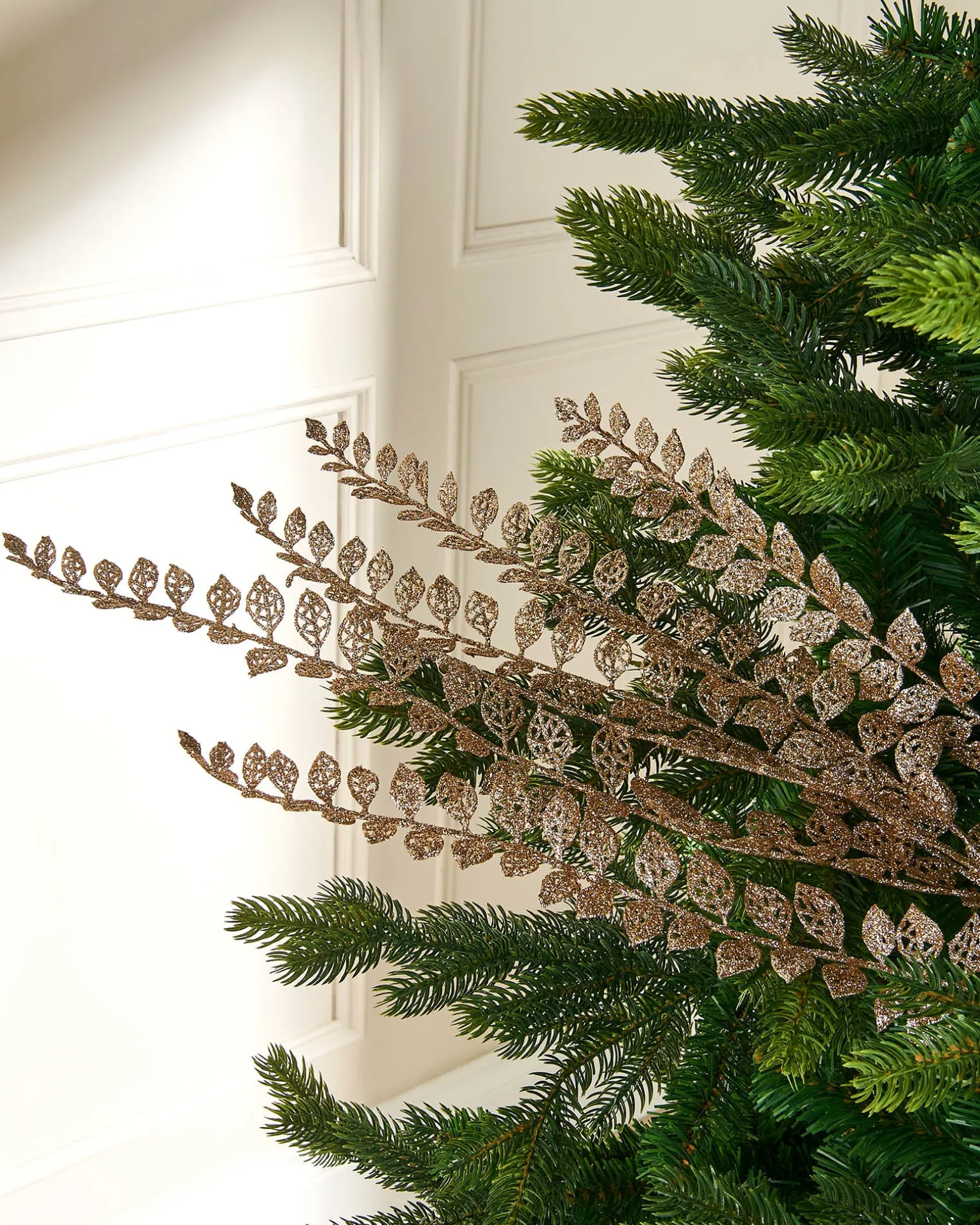 Natural Leaf Christmas Tree Spray, 84 Cm