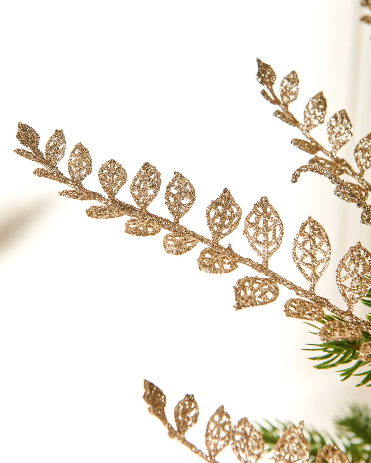 Natural Leaf Christmas Tree Spray, 84 Cm