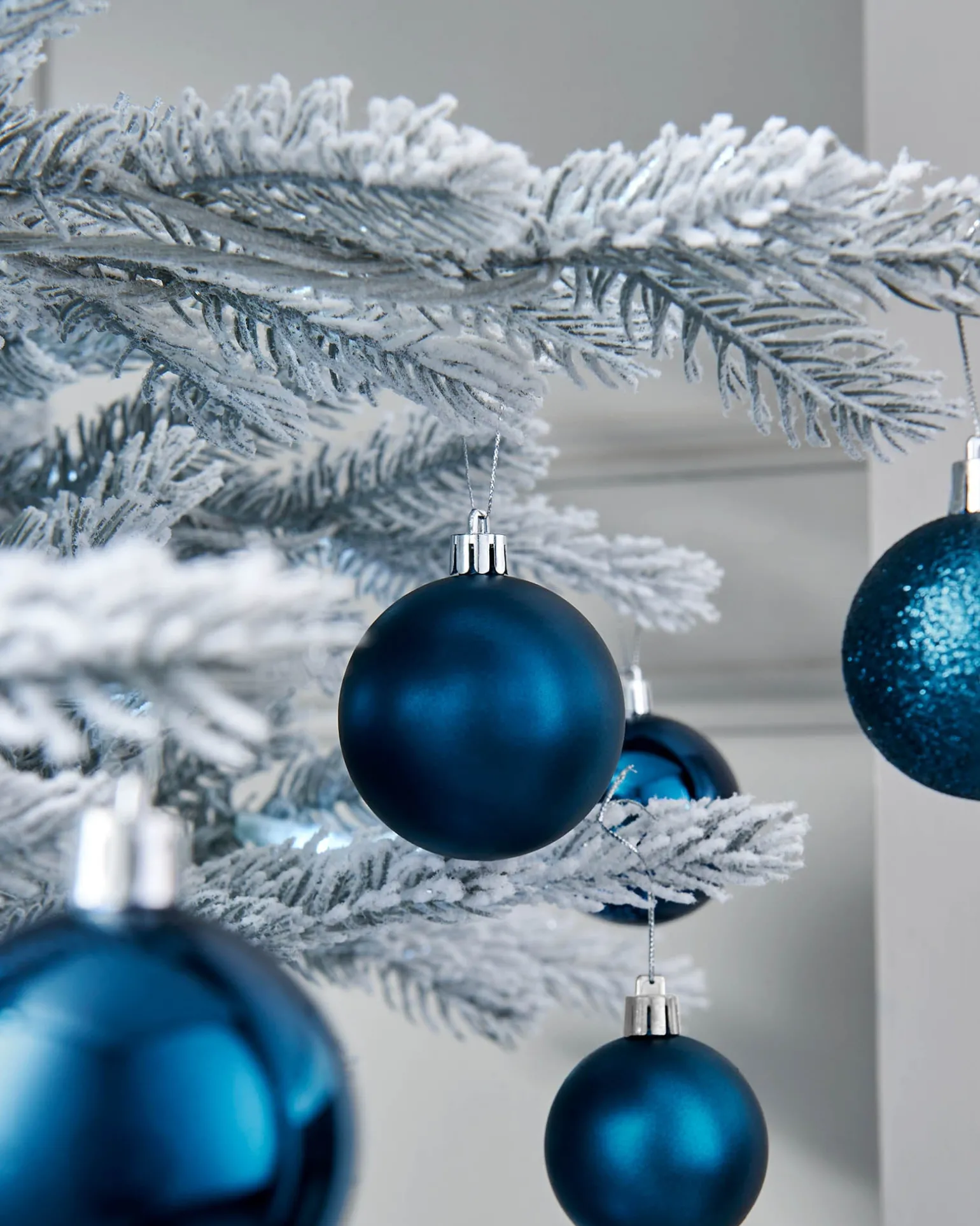 Navy Blue Shatterproof Bauble, 50 Pack