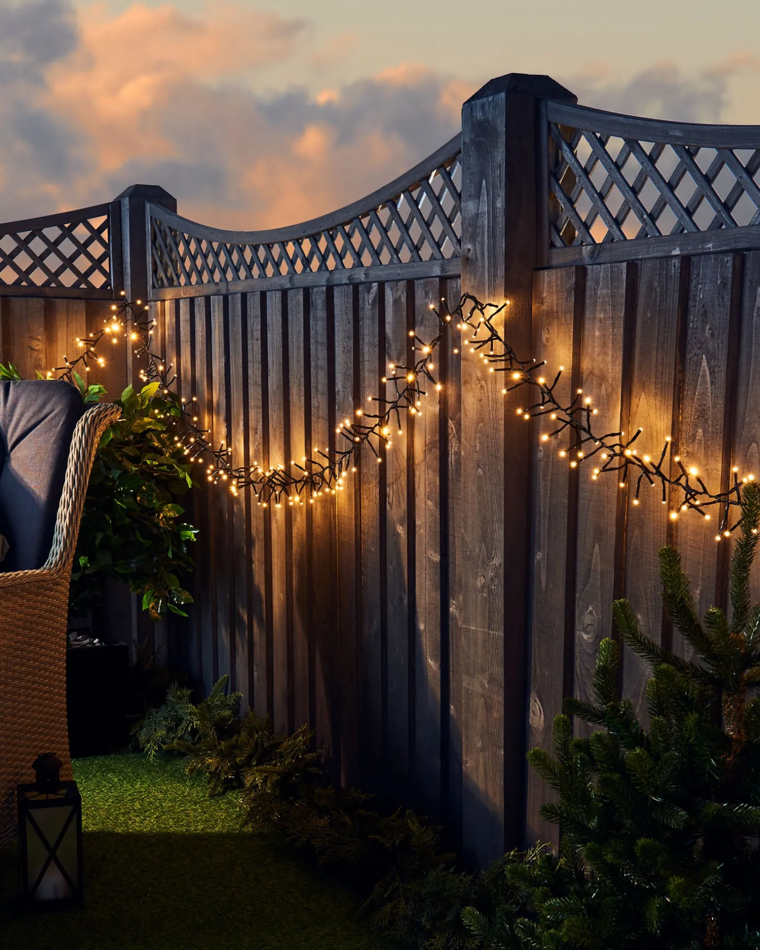 Outdoor Cluster Multi-Function 500 LED Light String, Warm White