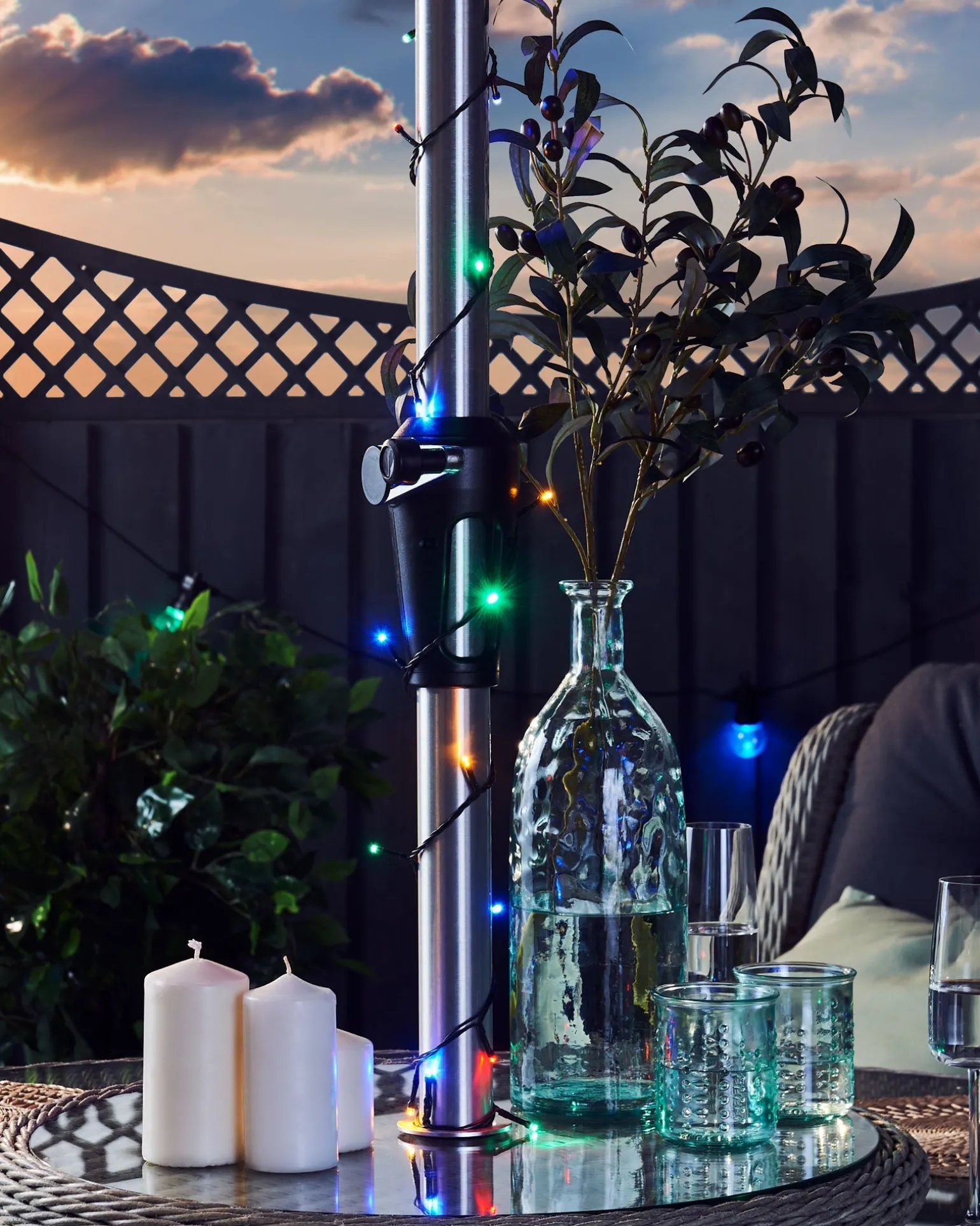 Outdoor Multi-Function 240 LED Light String, Multi Colour