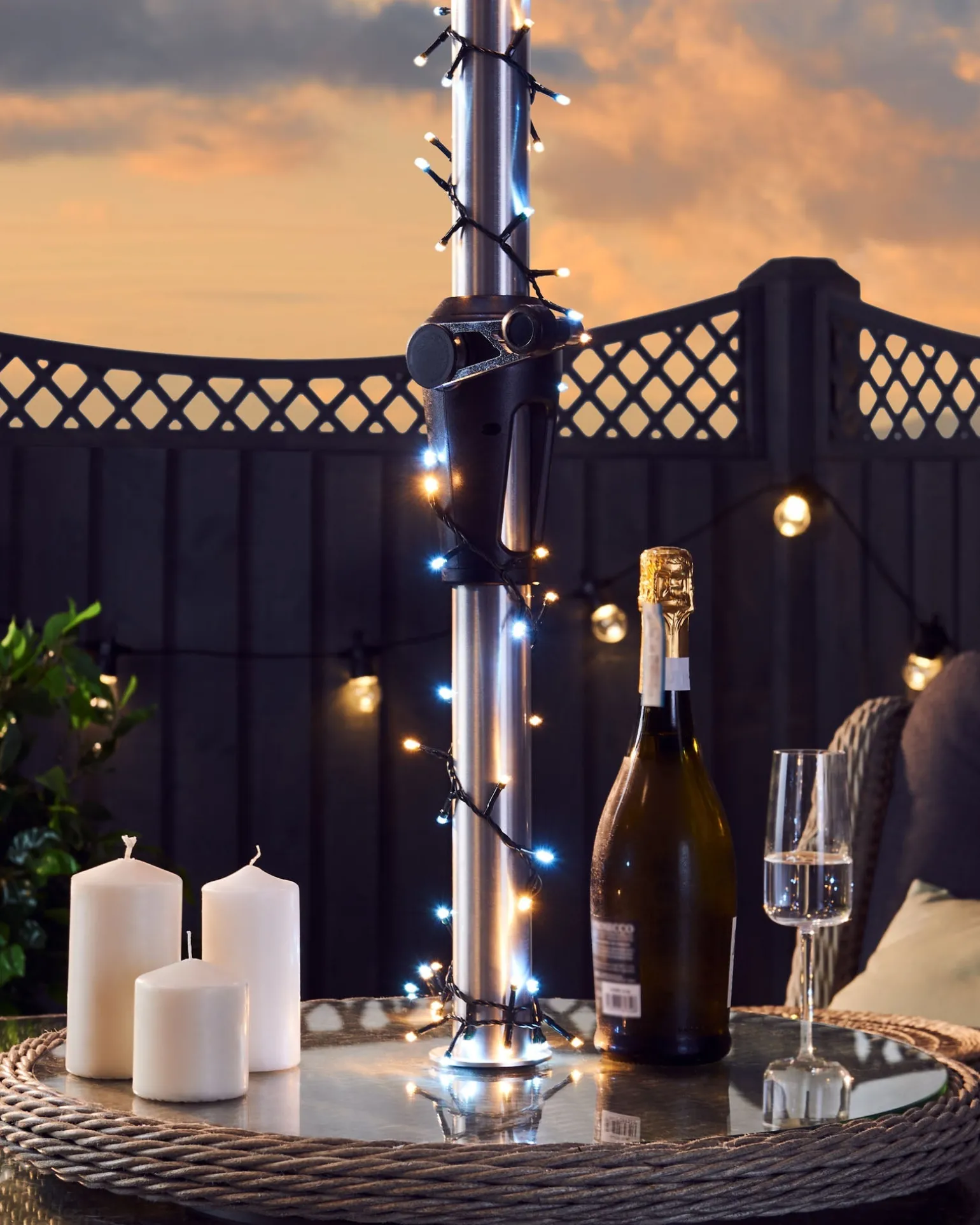 Outdoor Multi-Function 480 LED Light String, Warm White & Ice White