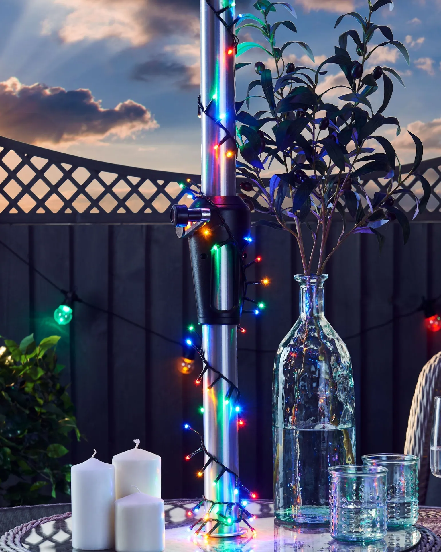 Outdoor Multi-Function 960 LED Light String, Multi Colour