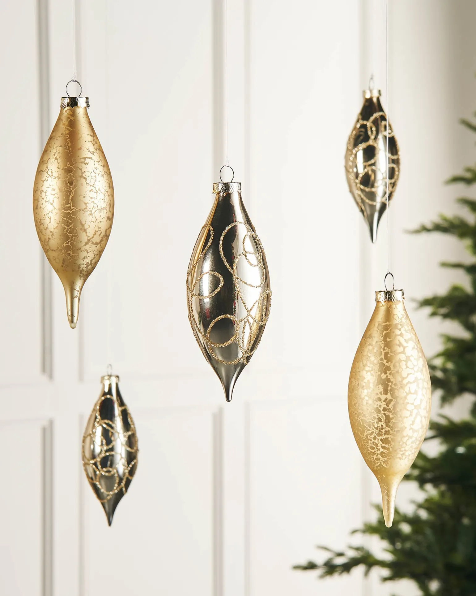 Pale Gold Glass Baubles, 5 Pack, 15 Cm