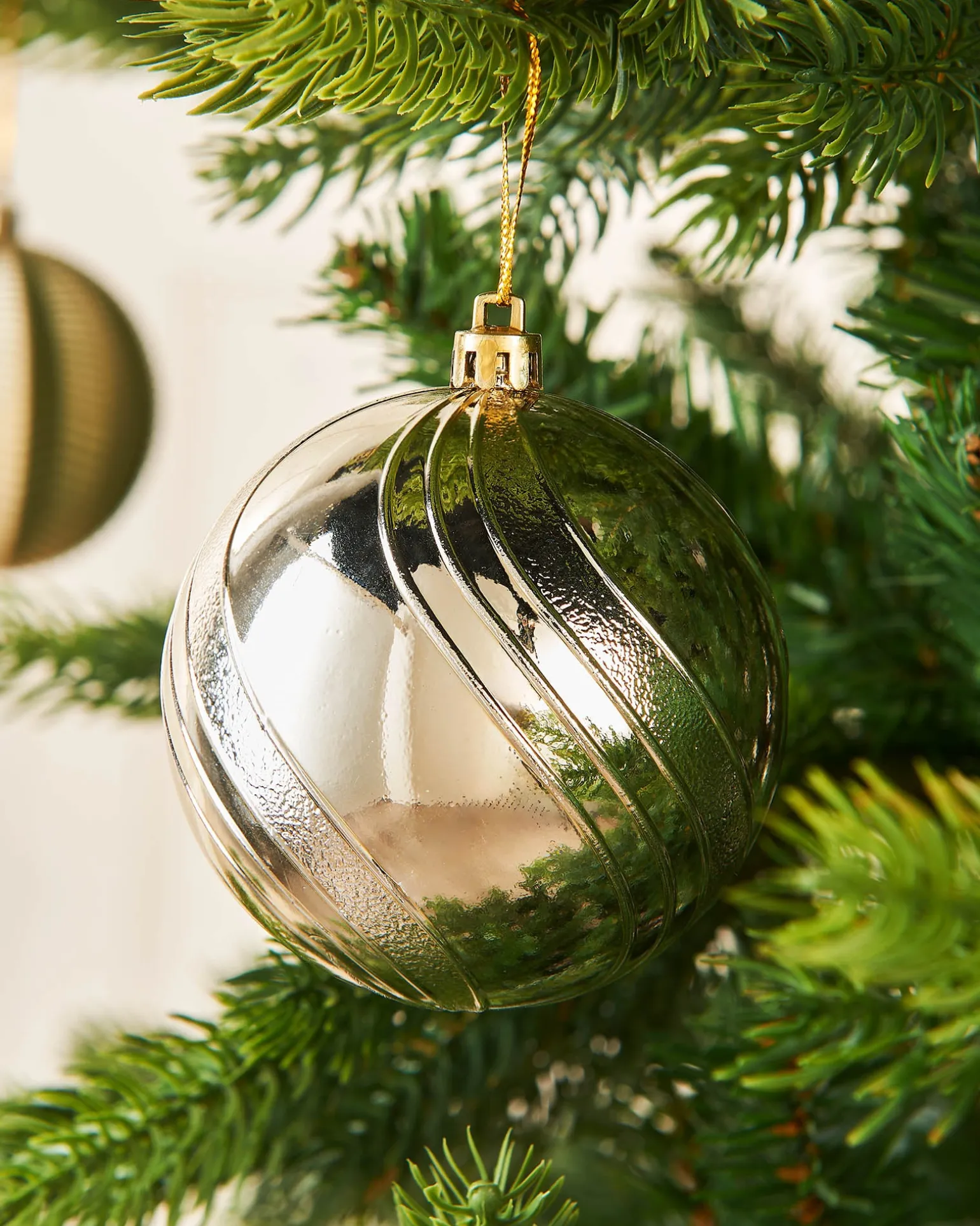Pale Gold Shatterproof Baubles, 16 Pack, 8 Cm