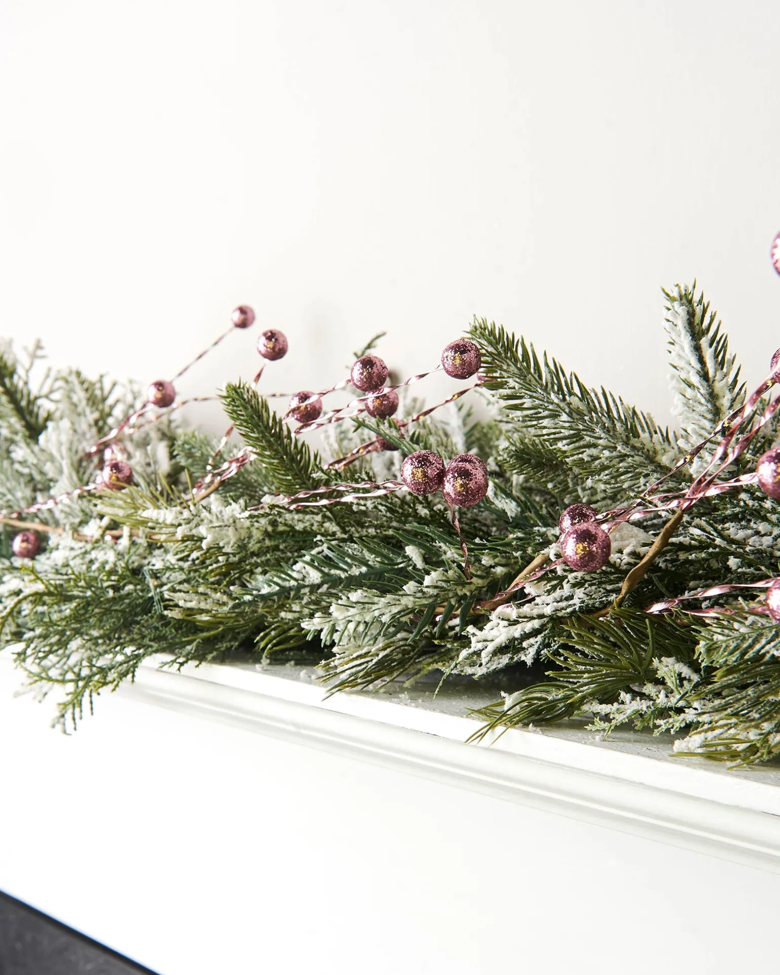 Pink Berry Christmas Tree Vine, 1.3 M