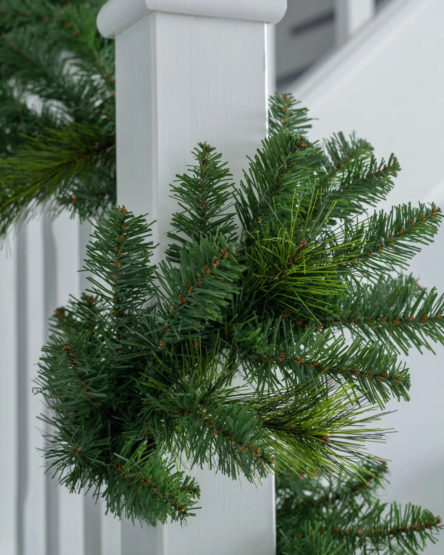 Plain Garland, 18 Ft