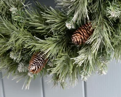 Pre-Decorated Frosted Scandinavian Blue Spruce Wreath, 50 Cm