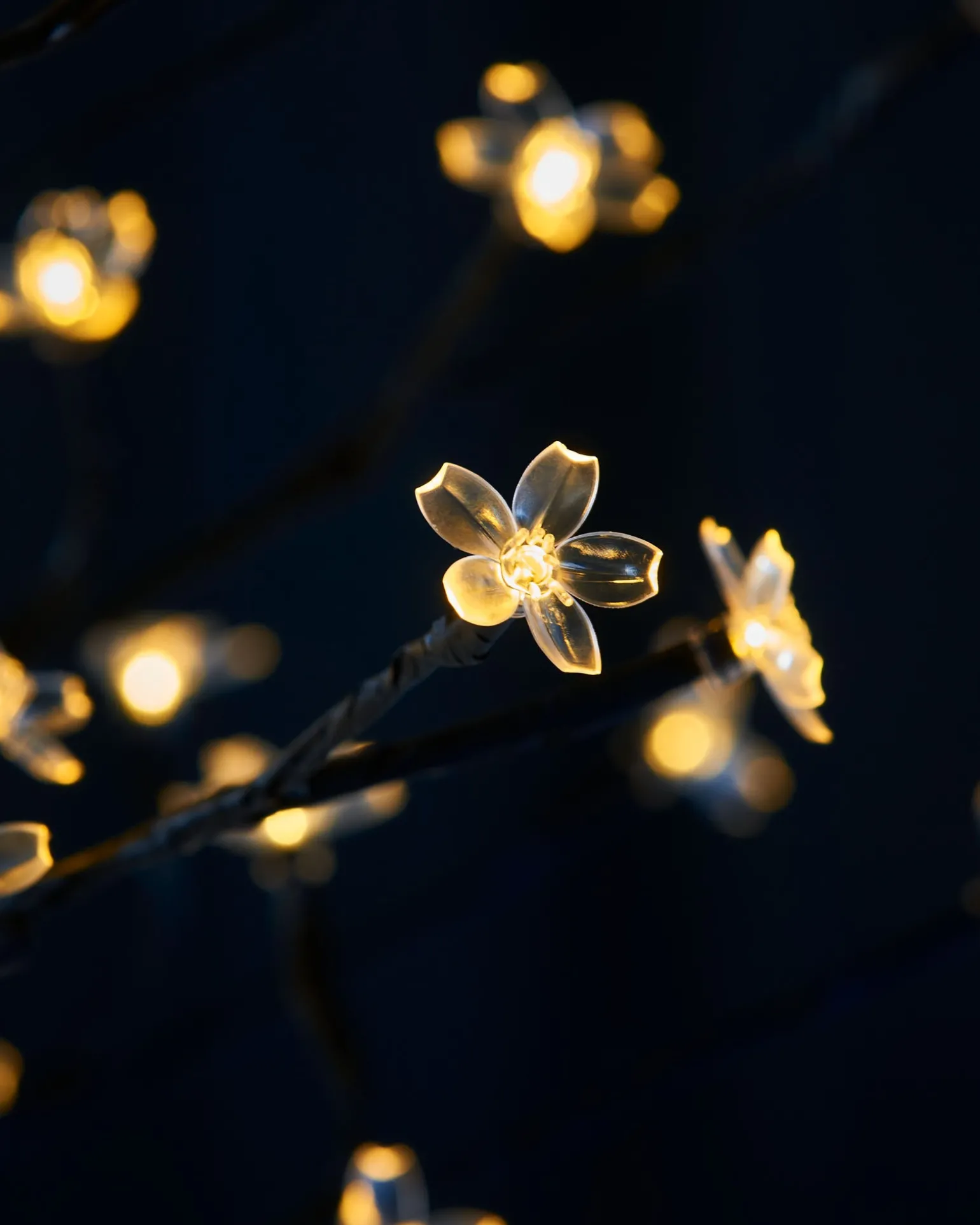 Pre-Lit 200 LED Cherry Blossom Twig Tree, White, 5 Ft