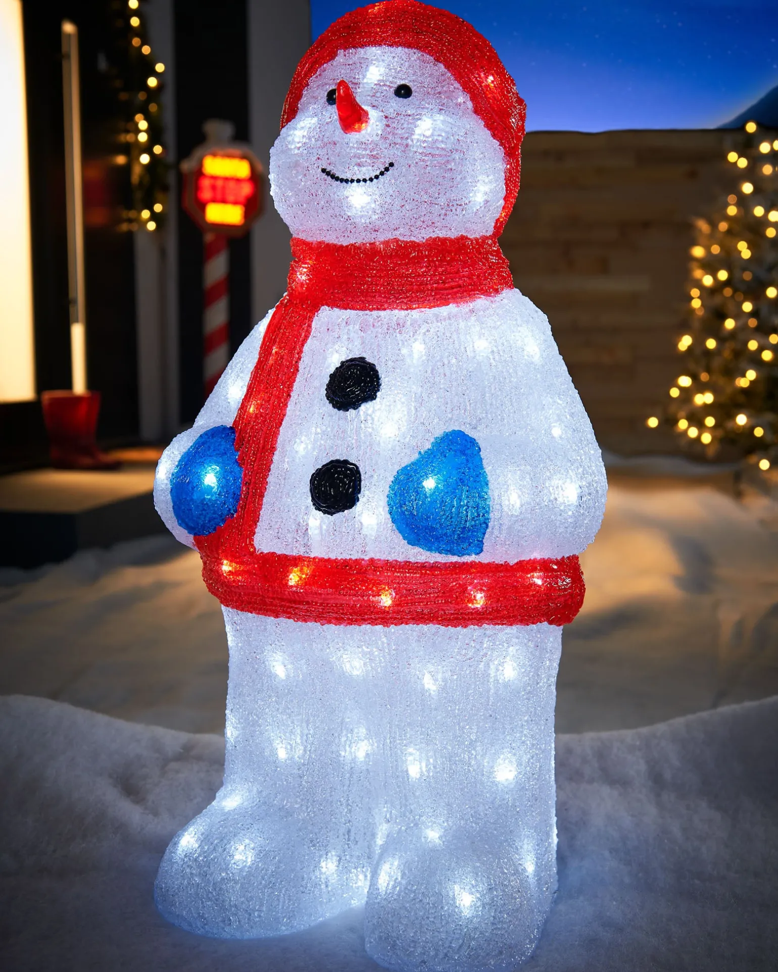 Pre-Lit Acrylic Snowman, 59 Cm