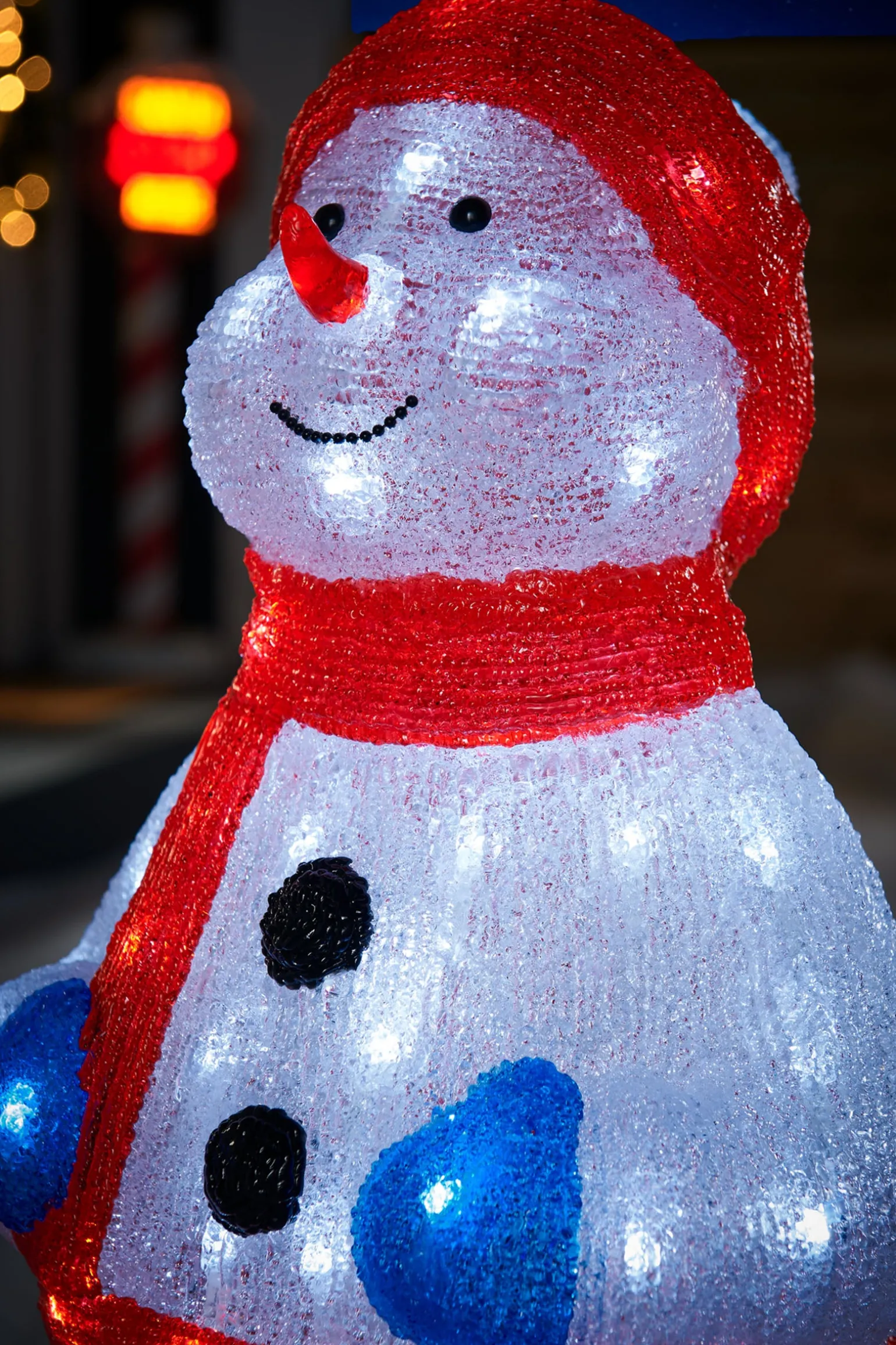 Pre-Lit Acrylic Snowman, 59 Cm