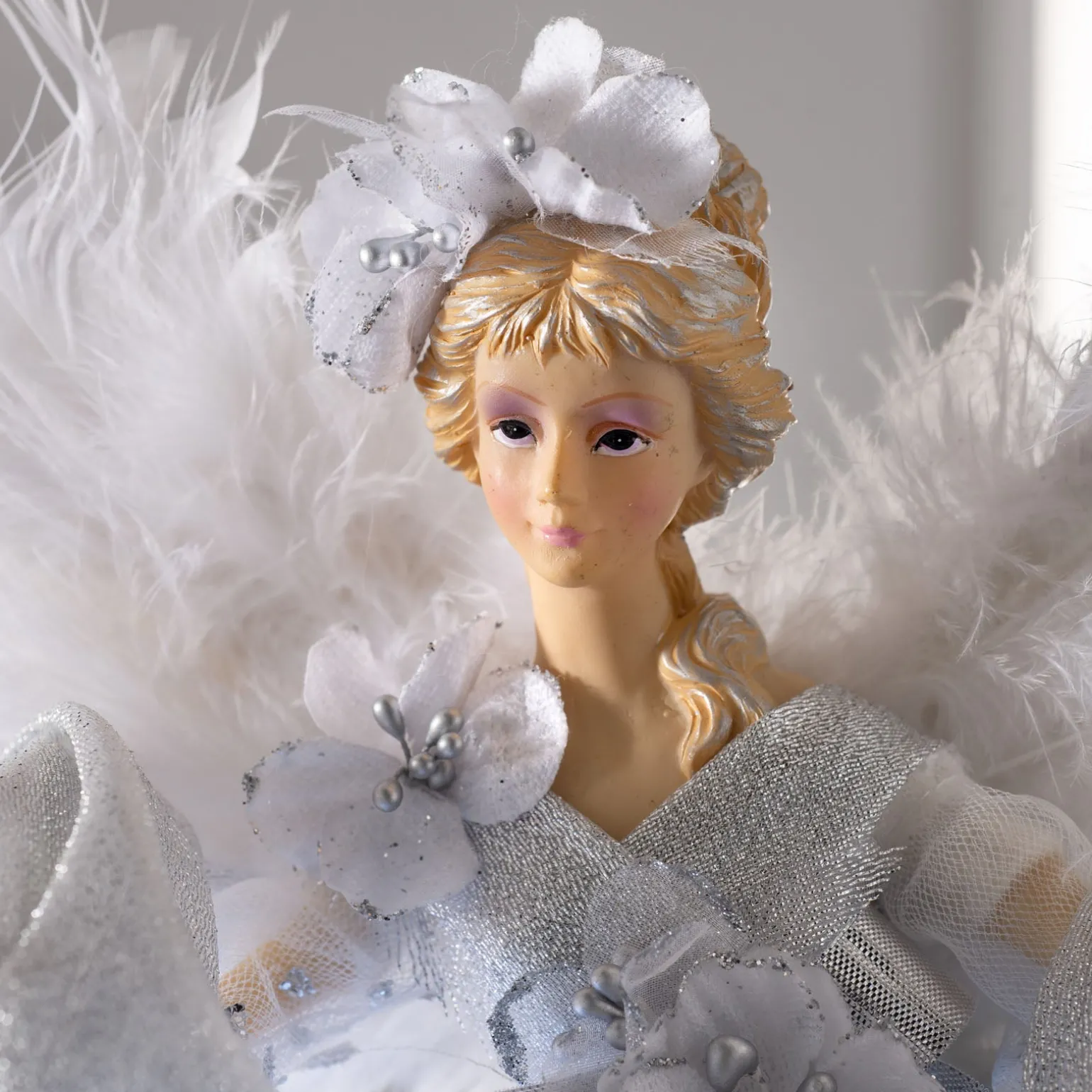 Pre-Lit Christmas Angel Tree Topper, White, 43 Cm