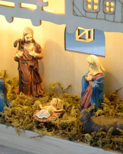 Pre-Lit Christmas Wooden Nativity Scene, 26 Cm