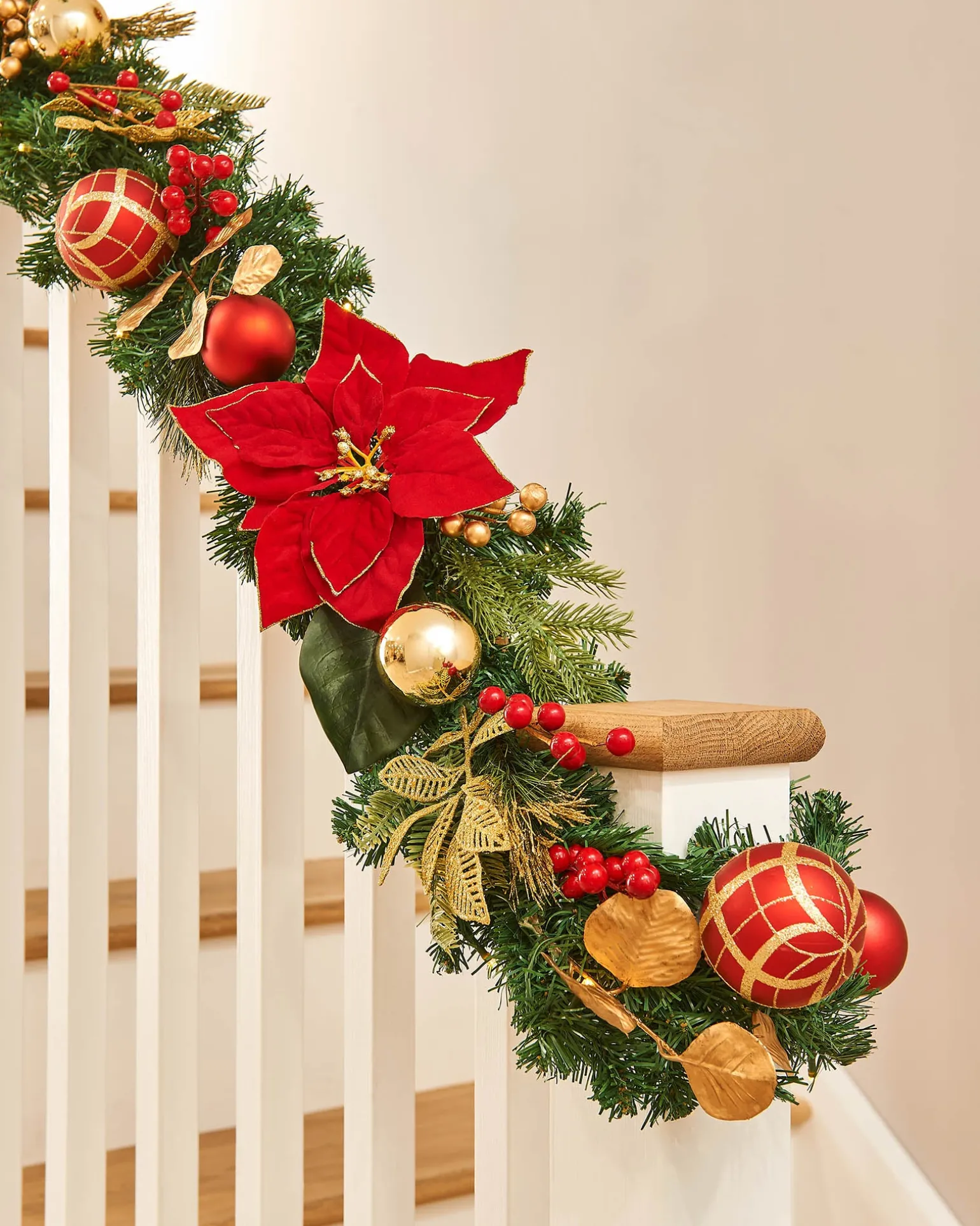 Pre-Lit Decorated Garland, Red/Gold, 9 Ft