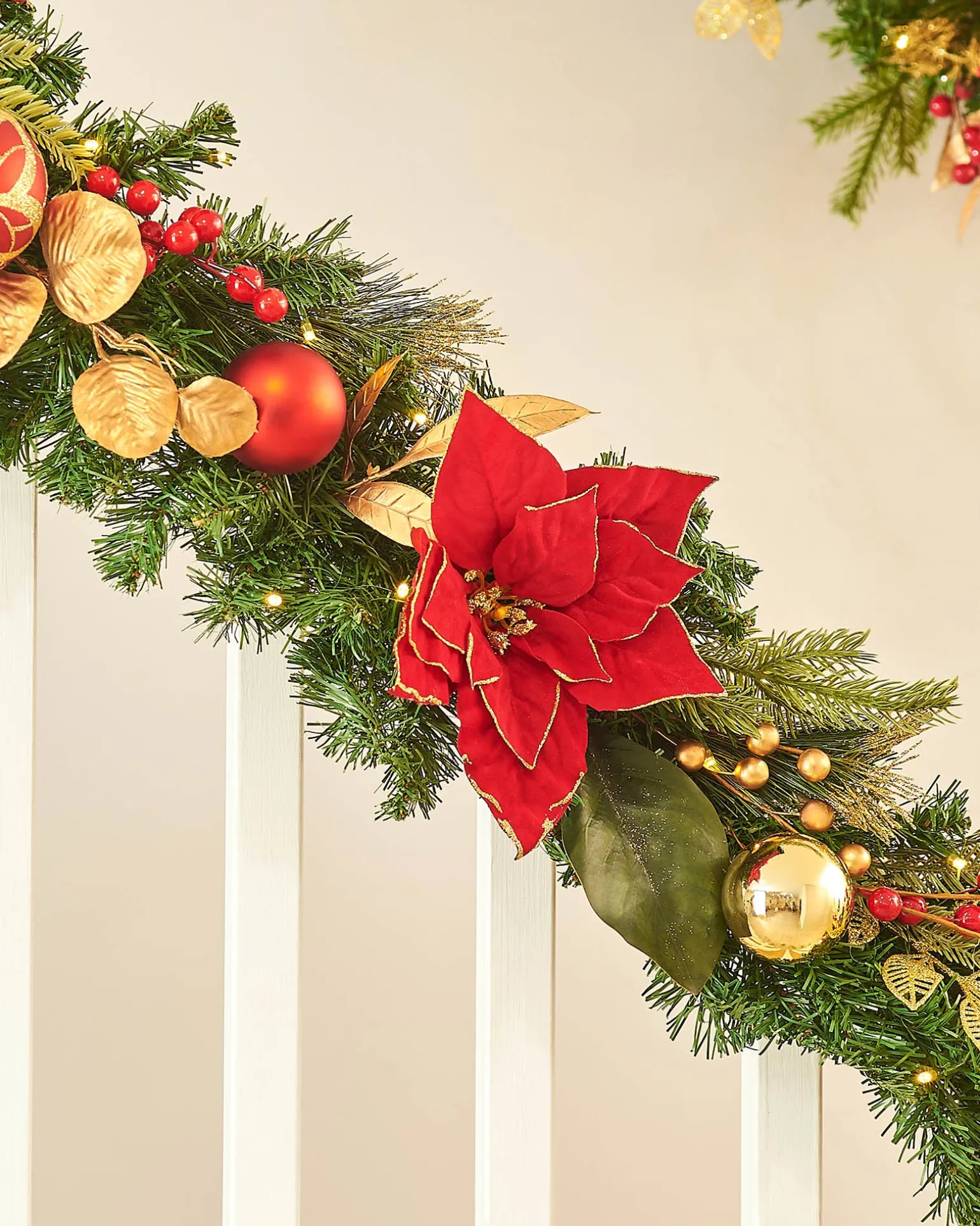 Pre-Lit Decorated Garland, Red/Gold, 9 Ft