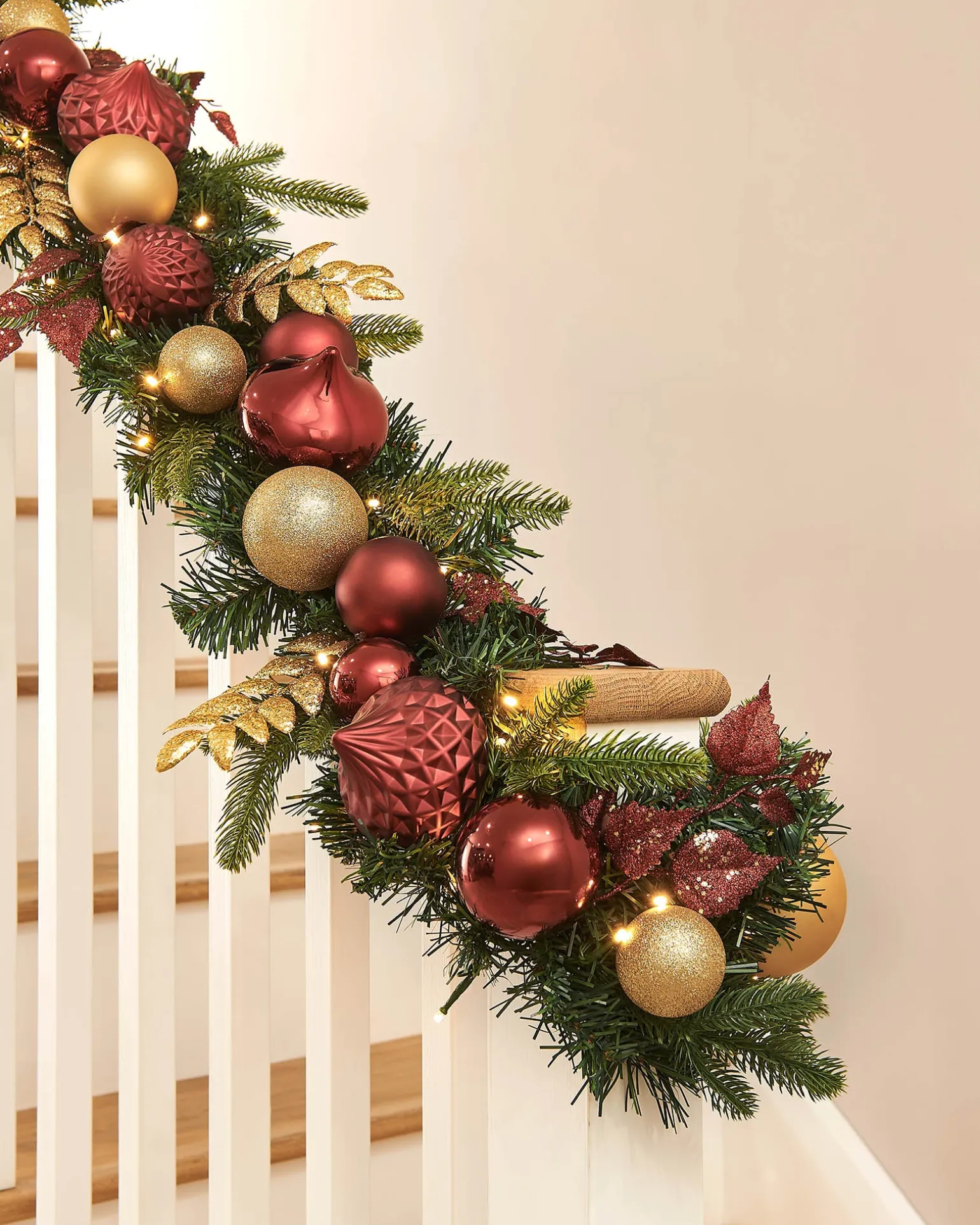 Pre-Lit Decorated Garland, Burgundy/Gold, 9 Ft