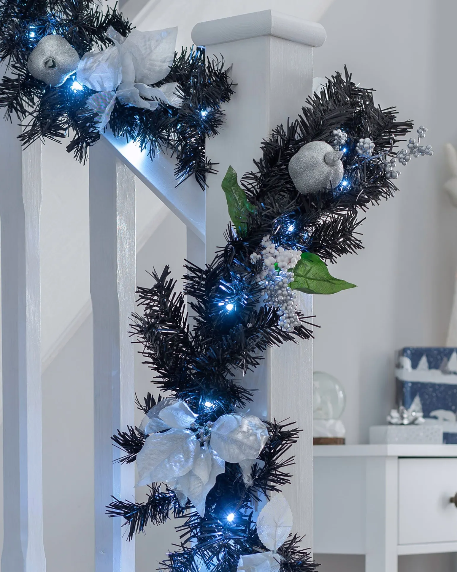 Pre-Lit Decorated Garland, Black/Silver, 9 Ft