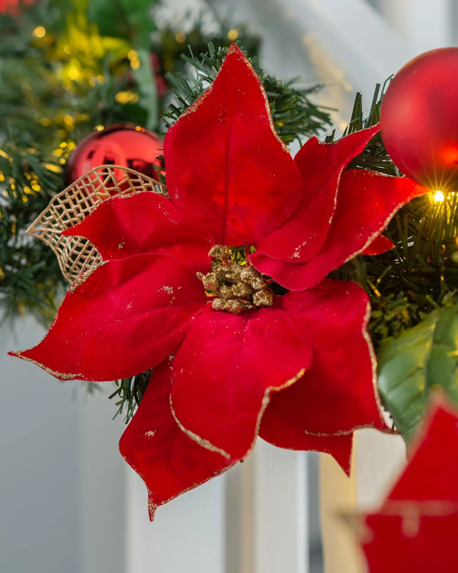 Pre-Lit Decorated Multi-Function Garland, Red/Gold, 9 Ft