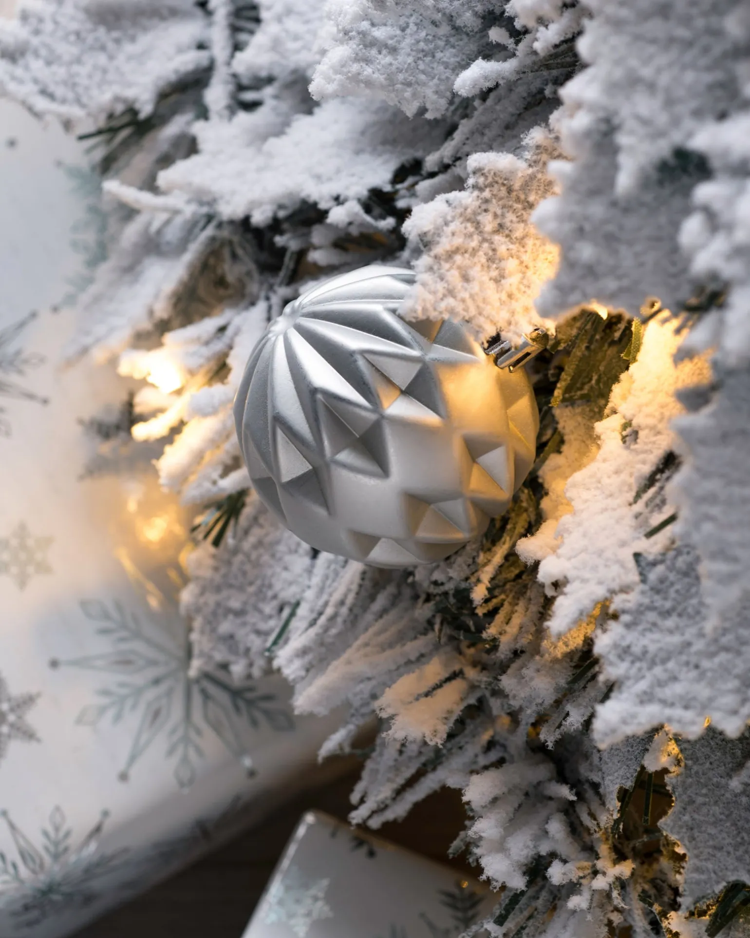 Pre-Lit Decorated Pop-Up Snow Flocked Christmas Tree, 6 Ft