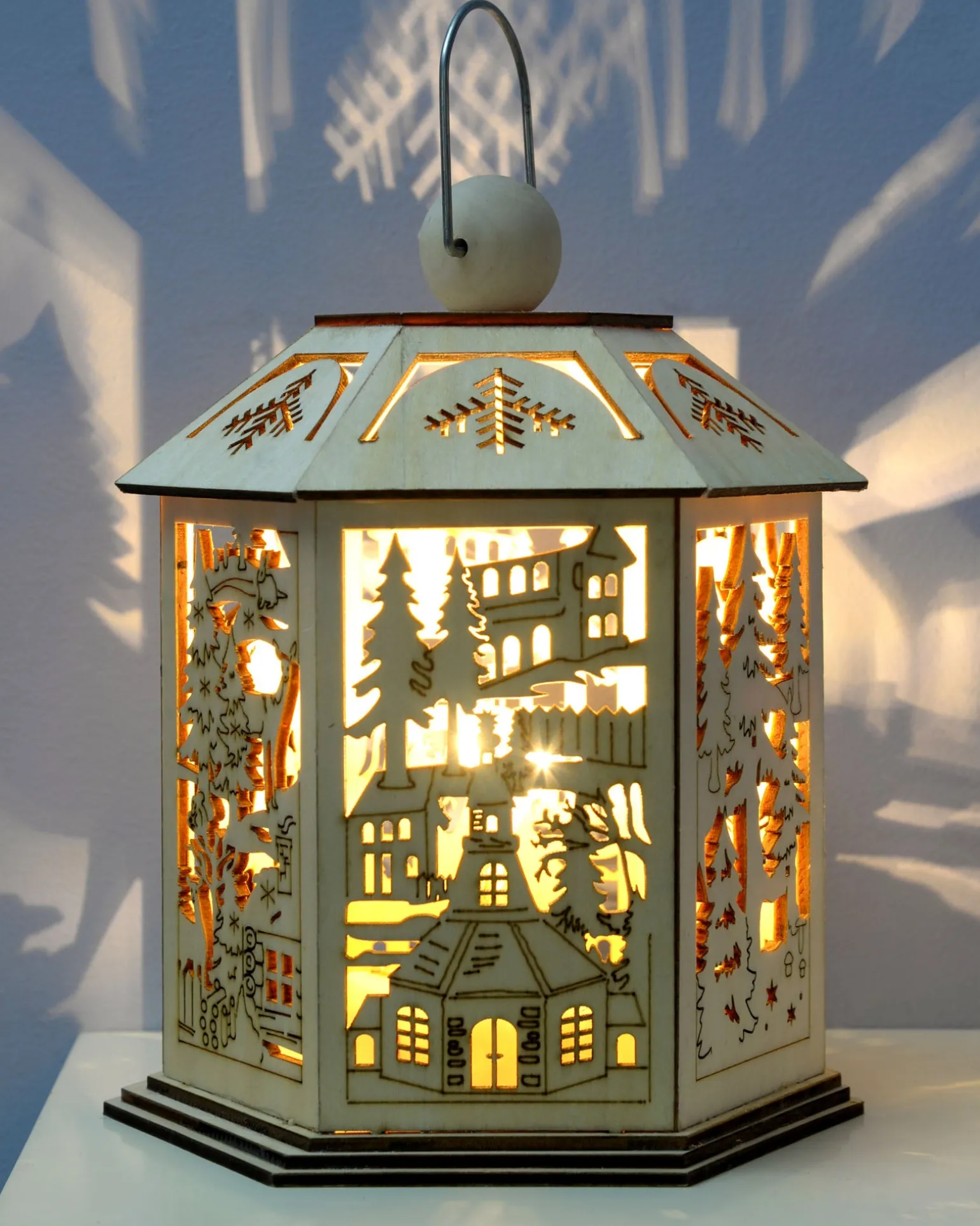 Pre-Lit Decorative Wooden Lantern, 20 Cm