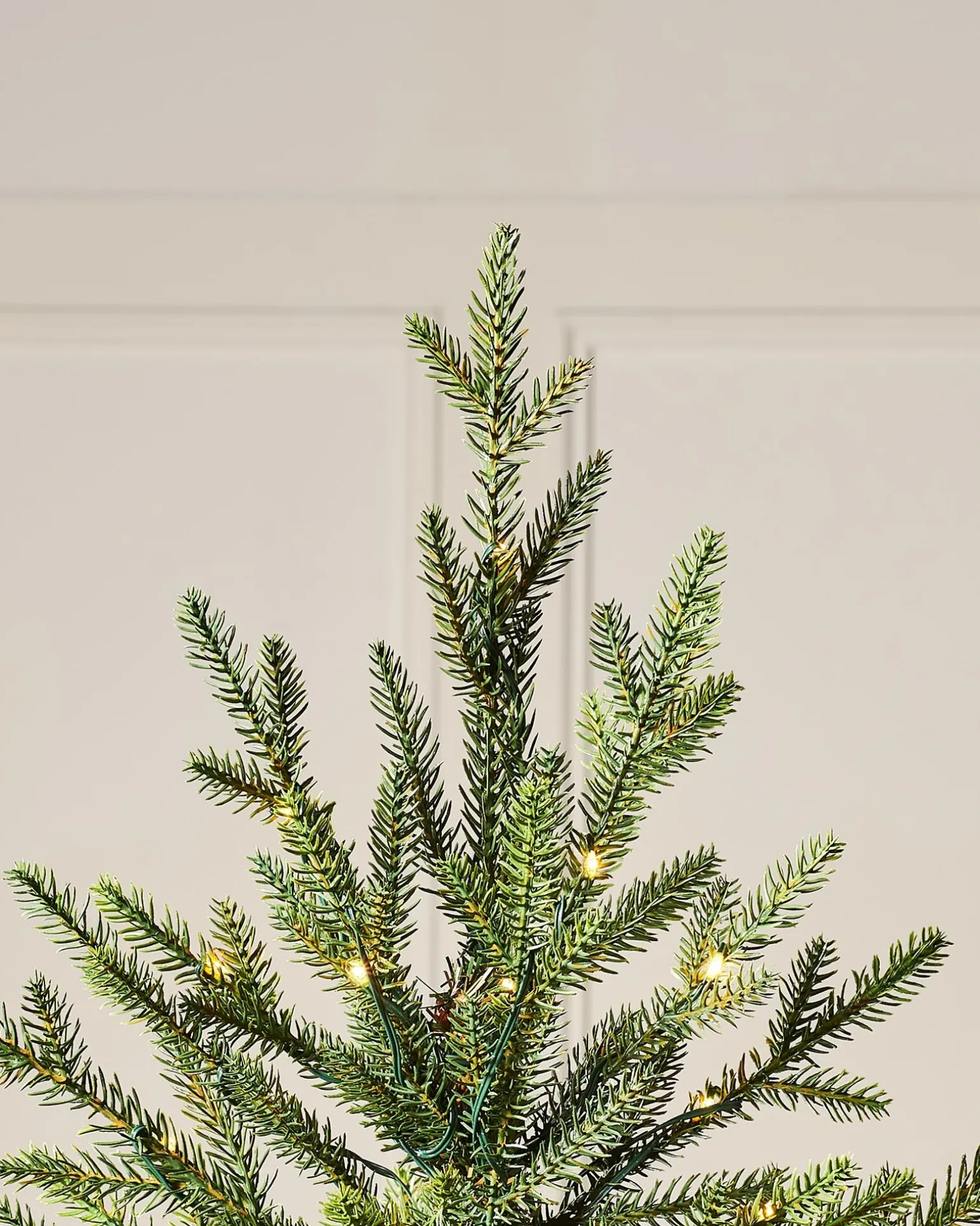 Pre-Lit Douglas Fir Christmas Tree, 9 Ft