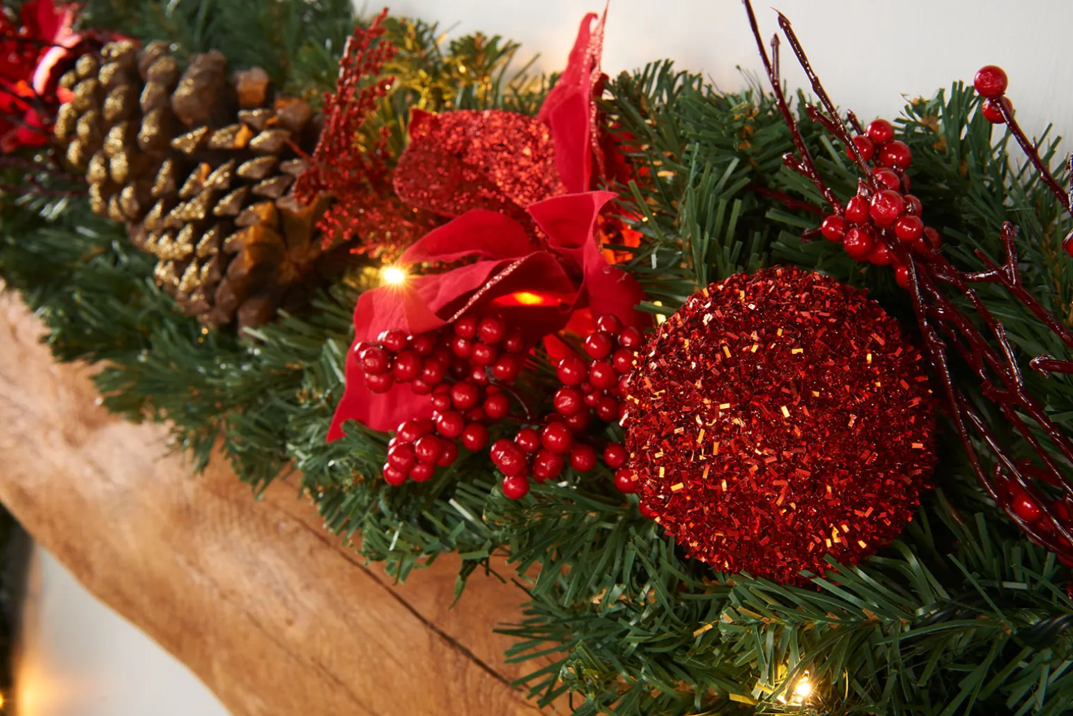 Pre-Lit Extra Thick Decorated Garland, Red/Gold, 9 Ft