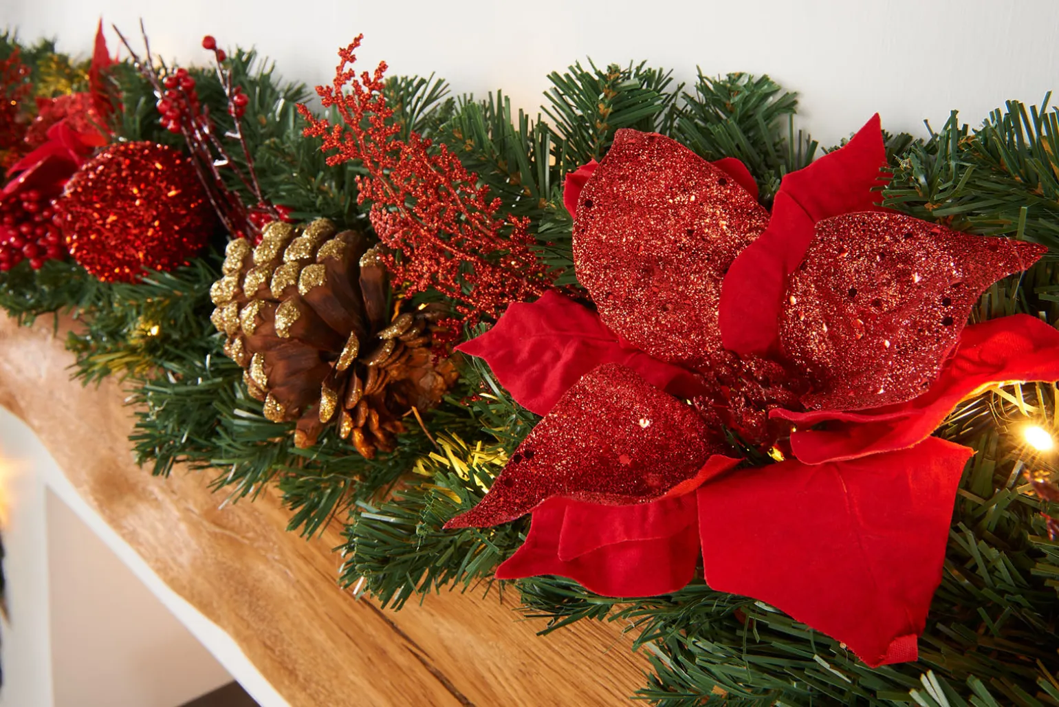Pre-Lit Extra Thick Decorated Garland, Red/Gold, 9 Ft