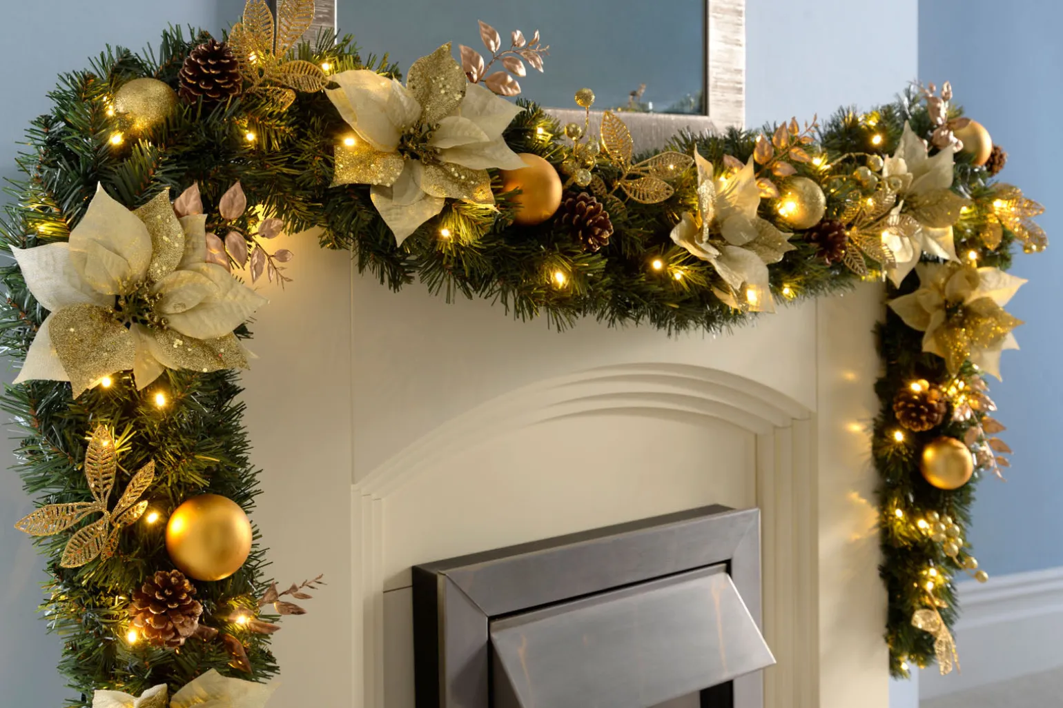 Pre-Lit Extra Thick Garland, Cream/Gold, 9 Ft